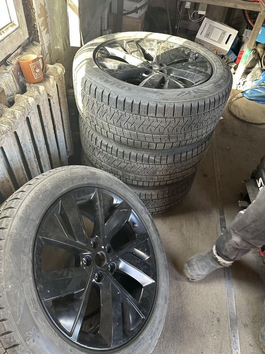 Продам колеса в сборе на Lixiang
