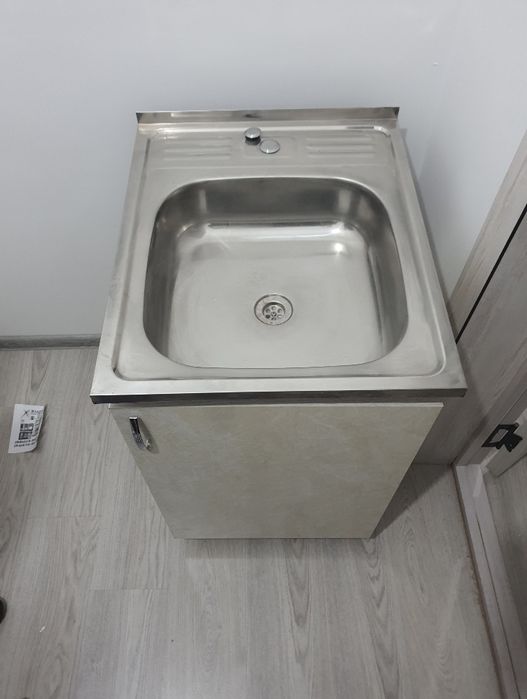 Продаётся раковина для кухни