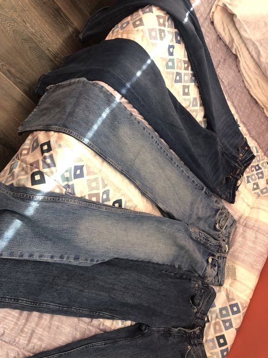 Три чифта дънки на Pullbeer