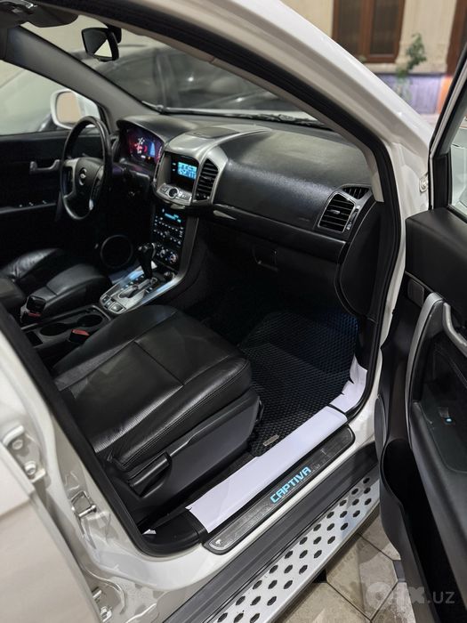 Chevrolet Captiva 4
