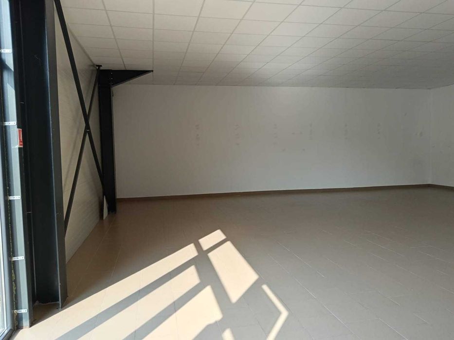 Spatiu comercial de inchiriat in Malini - zona Profi/Pepco