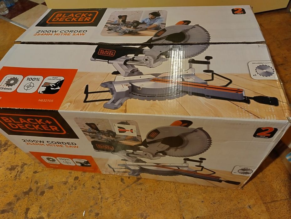 Настолен циркуляр Black&Decker BES710