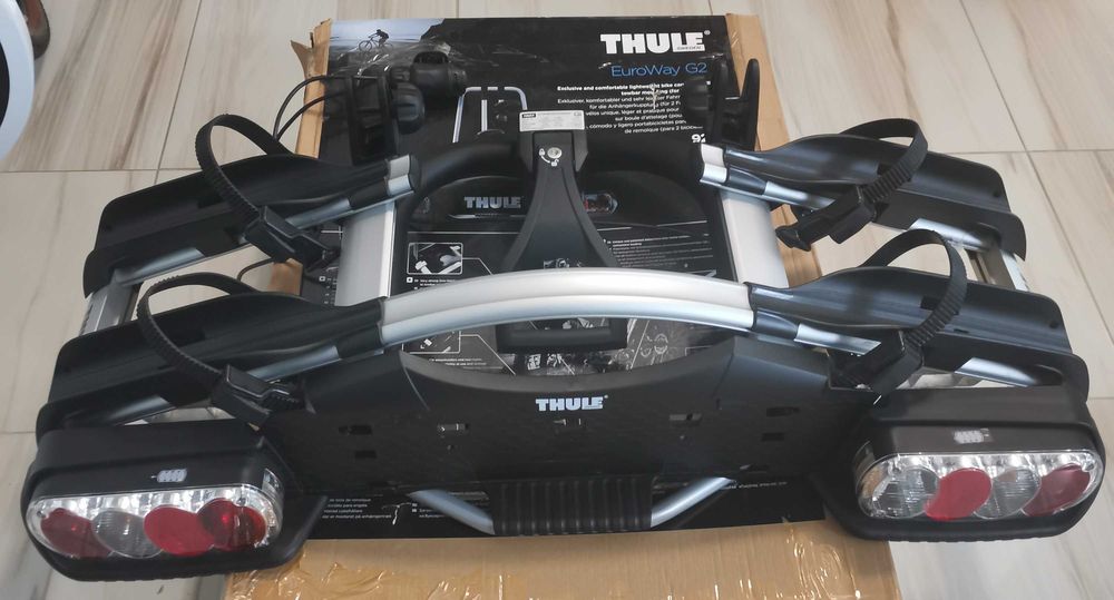 Suport THULE pentru doua biciclete, pe carligul de remorcare