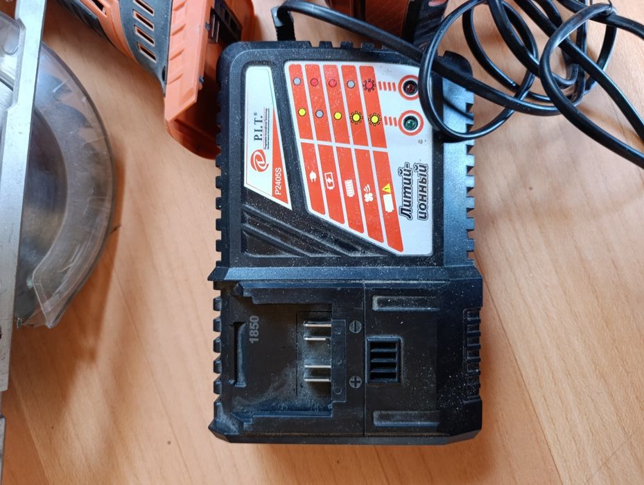 Продам набор электроинструмента pit