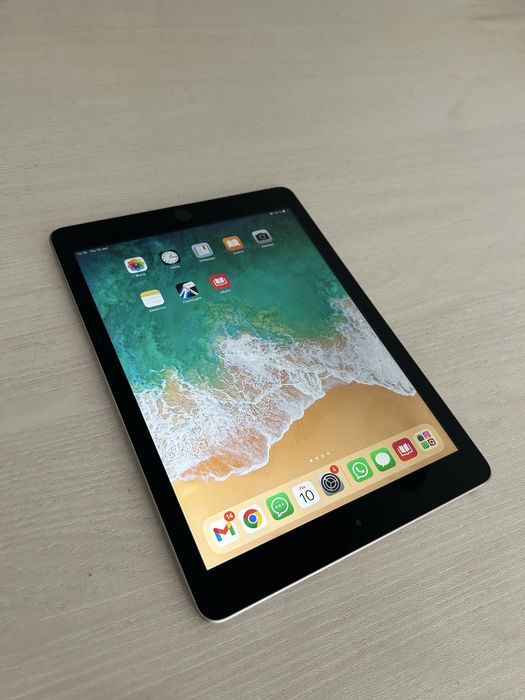 iPad 2017 (5 поколение) 32GB Space Grey