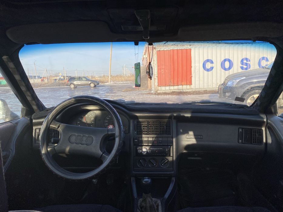 Продвется Audi 80 B4