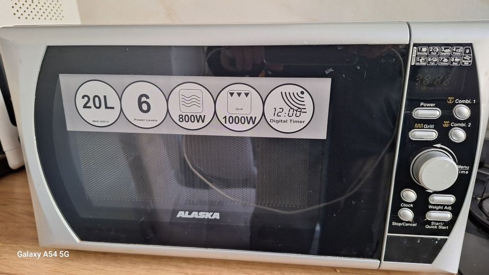 Cuptor cu microunde Alaska