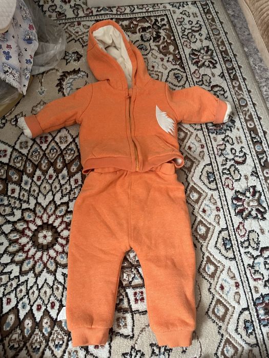 Продам детские комбинезоны