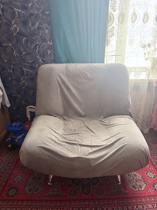 Два кресла самовывоз