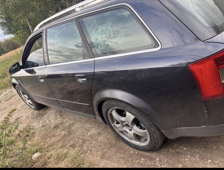Vand sau schimb audi a4