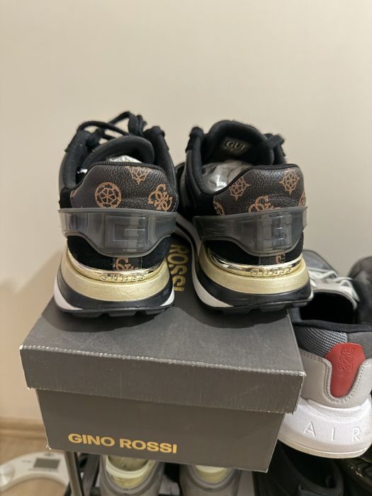 Дамски маратонки Guess