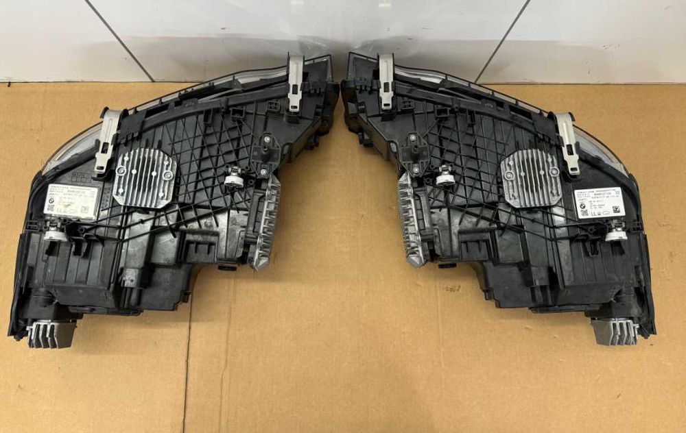Оригинални фарове BMW 5 G30 G31 Full Led Adaptive 2017 година
