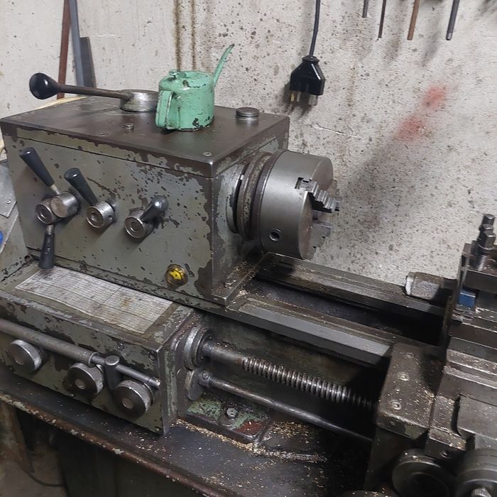 Продавам струг С 8М