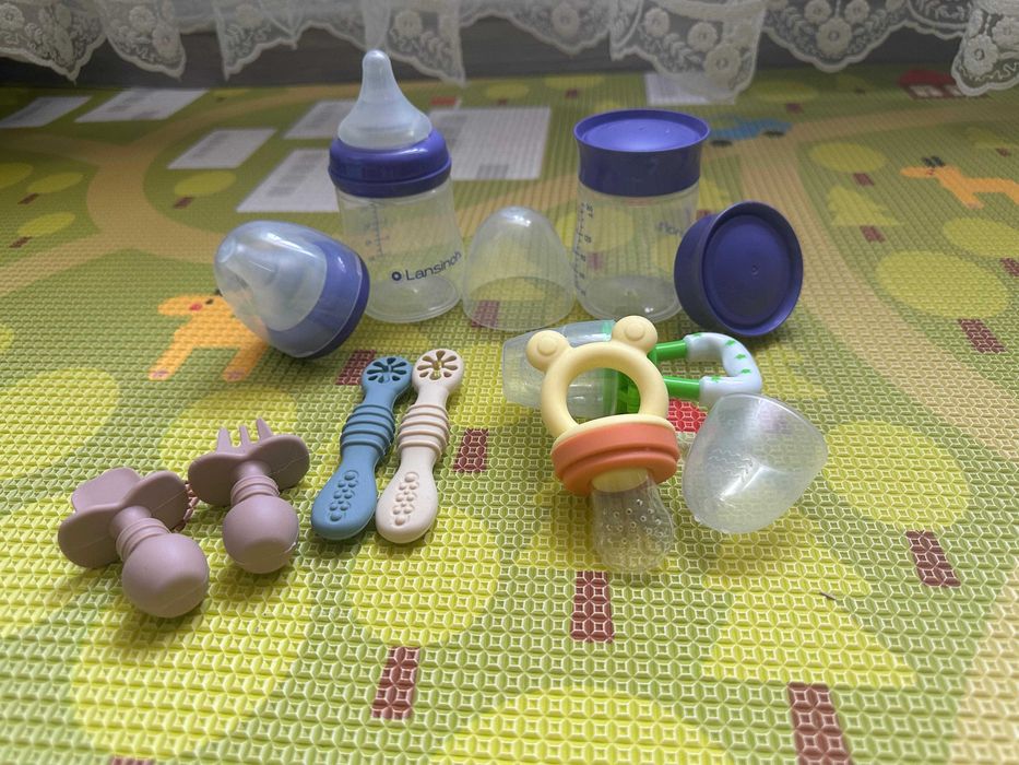 Set 2 biberoane Lansinoh + alte accesorii bebe
