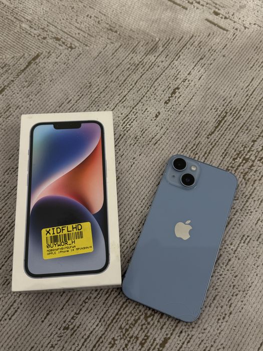 iphone 14 в голубом цвете