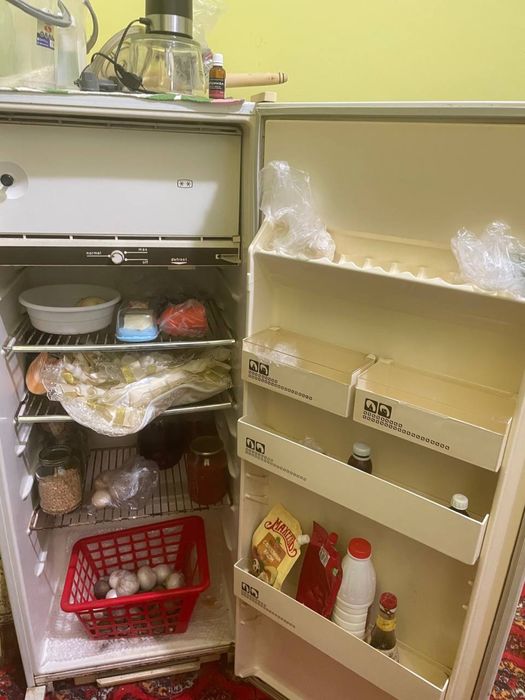 Продаеься холодильник