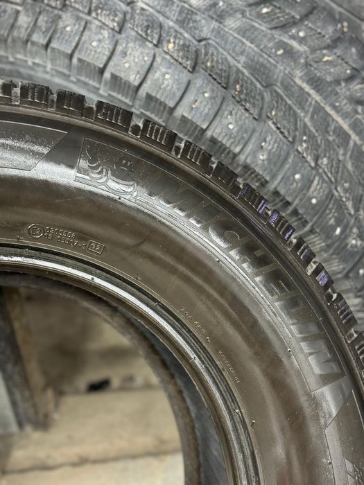 Шины Мишлен Michelin зимний с шипы