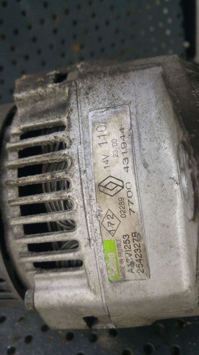 Alternator 1.9 dti renault clio 2 2542327b a13vi253