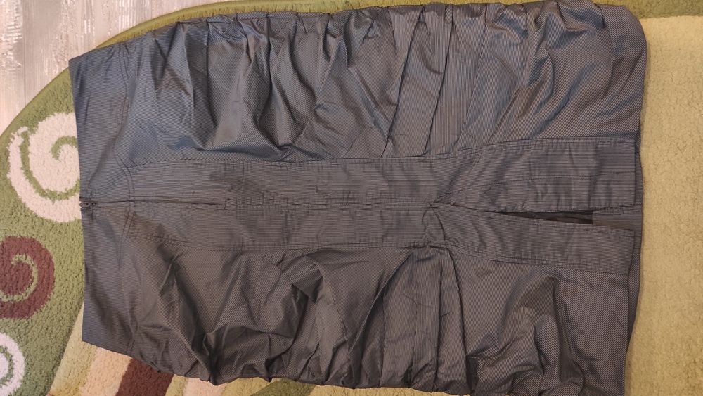 Дамска пола размер 40