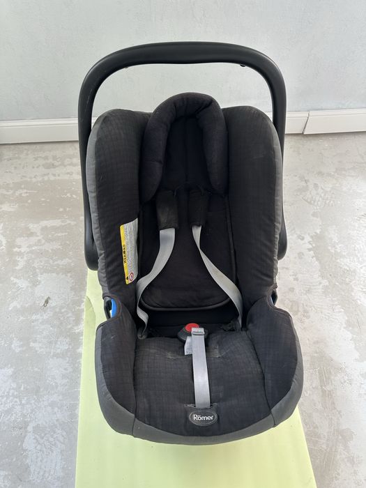 Детское автомобильное кресло