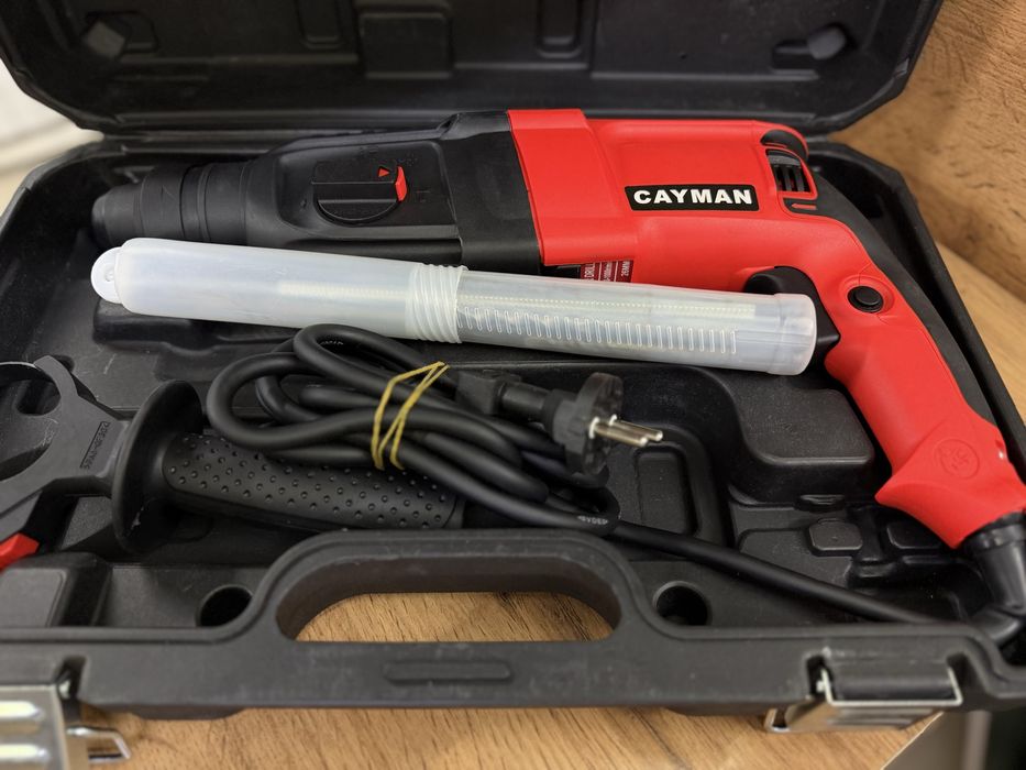 Перфоратор Cayman Hammer