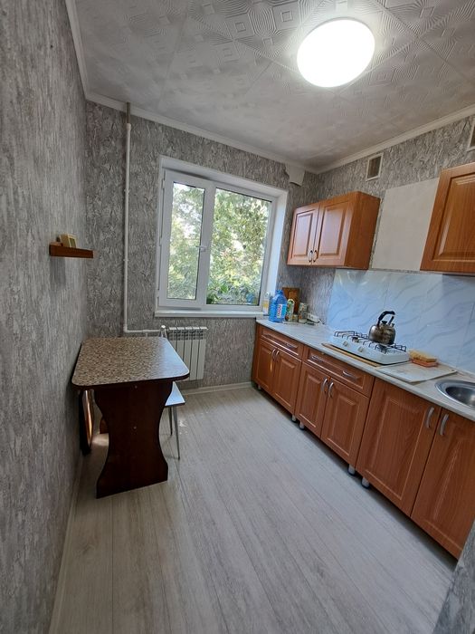 Продаём однокомнатную квартиру на 6ом микрорайоне