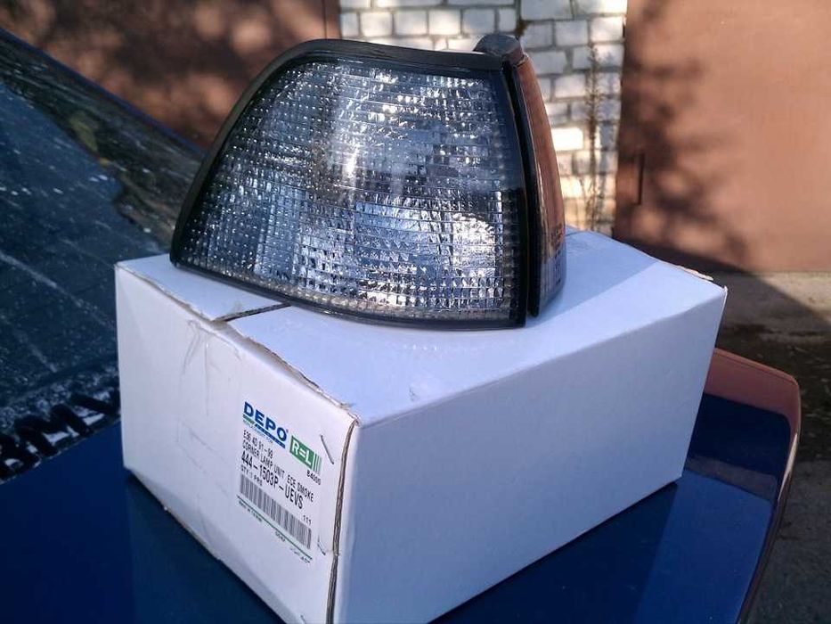 BMW E36 поворотники седан