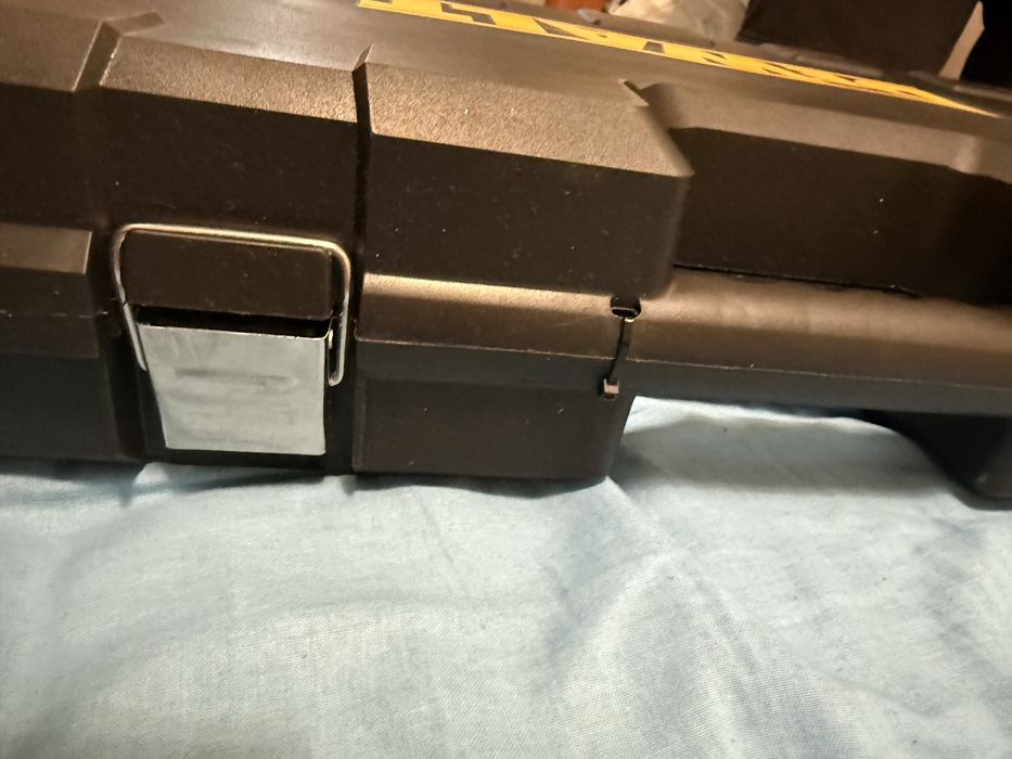 Pistol pentru lubrifiere