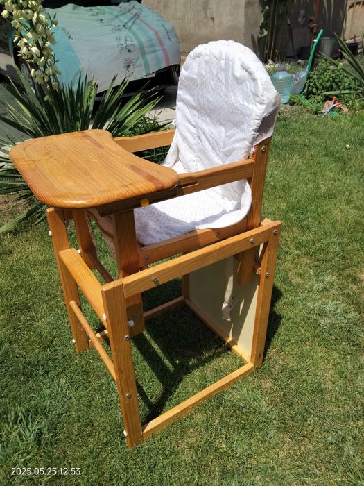 Детский столик деревянный