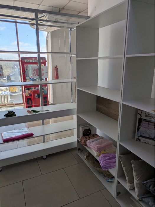 Продам стелажи для товаров