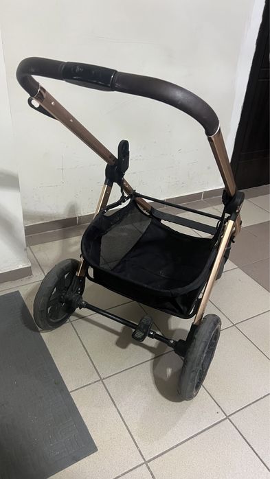 Детская коляска