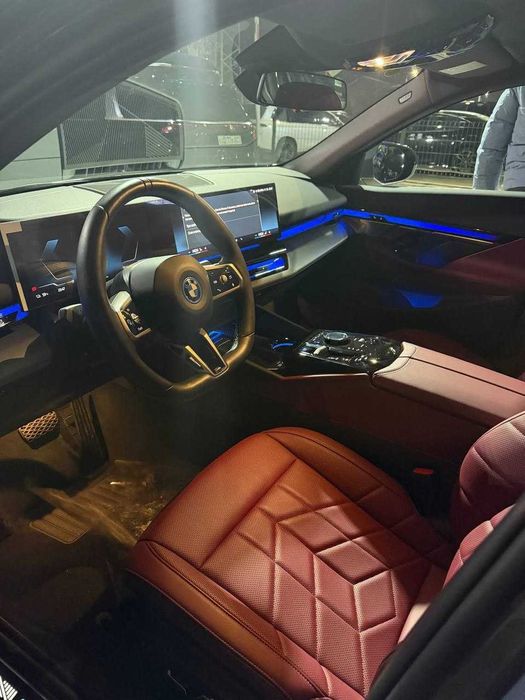 BMW i5 35L eDrive M Sport 2024г! 14 тыс км пробега! Нардо! Чистая!