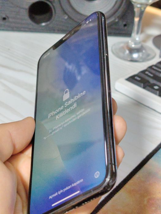 Iphone 11 pro max 256 GB ICLOUD