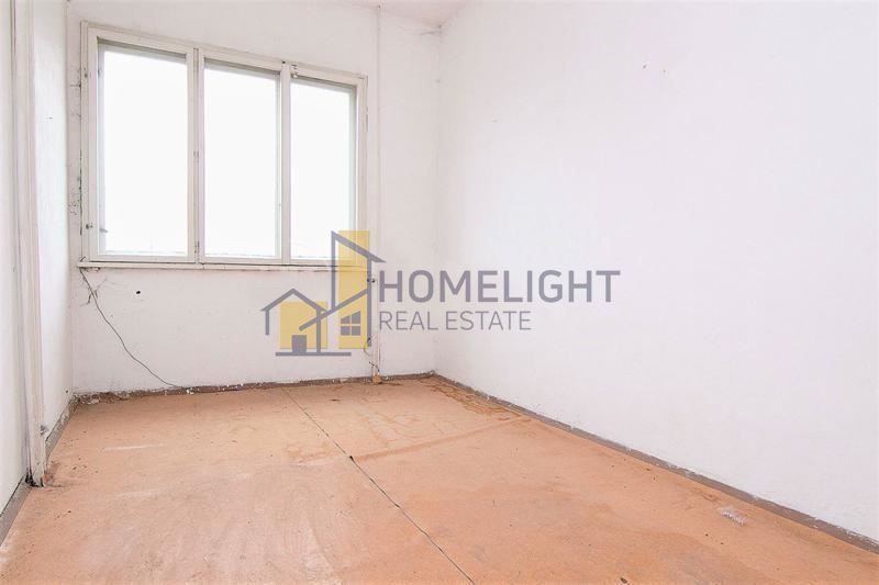 Продава се Склад в Брезник - 595 кв.м за 72 €/кв.м - Снимка #1