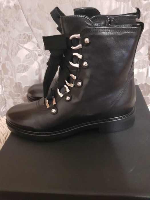 Продам ботинки Италия зимнии