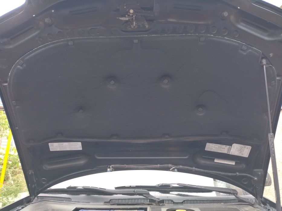 Обшивка под капот Ауди а6с5 и аллроад