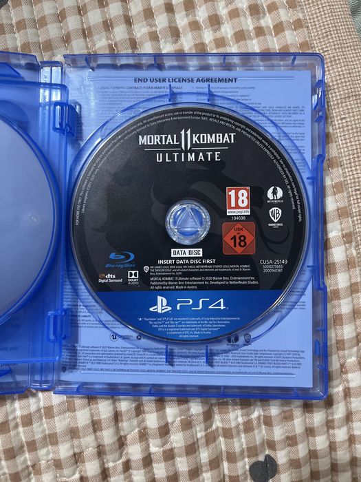 Продам диск Mortal Kombat 11 Ultimate для PS4 / PS5