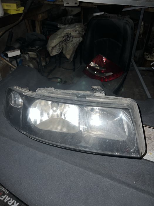 Фарове Сеат Леон 1М