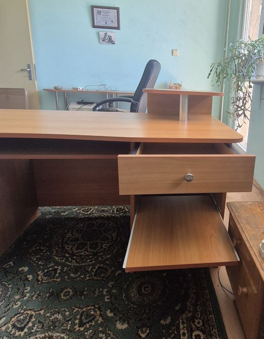 Офис Бюро в добро ползвано състояние