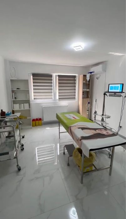 Cabinet medical de vanzare