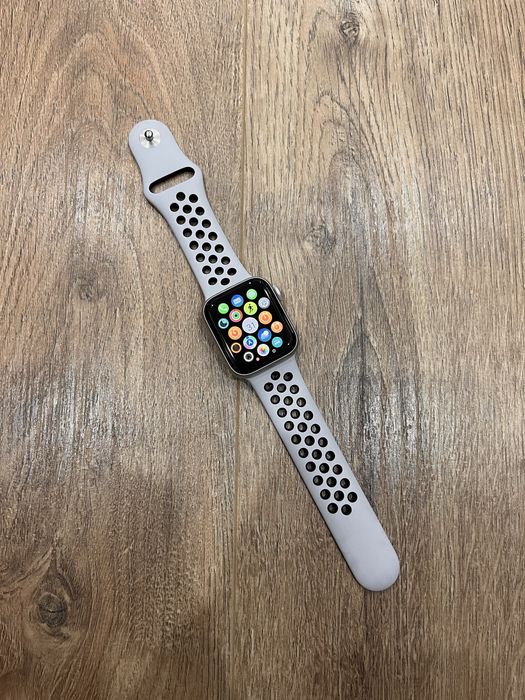 Apple watch 6 40mm NIKE