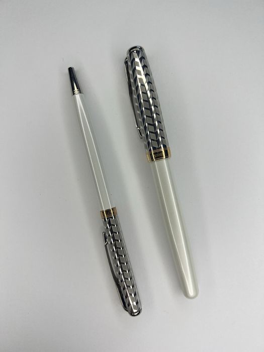 Stilou si pix SONNET , Premier , Sonet pink gold.penita aur