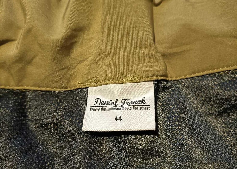 Панталон за планина