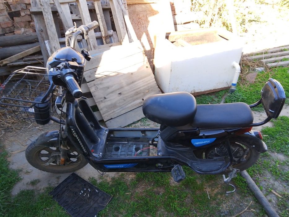 Электро скутр срочно