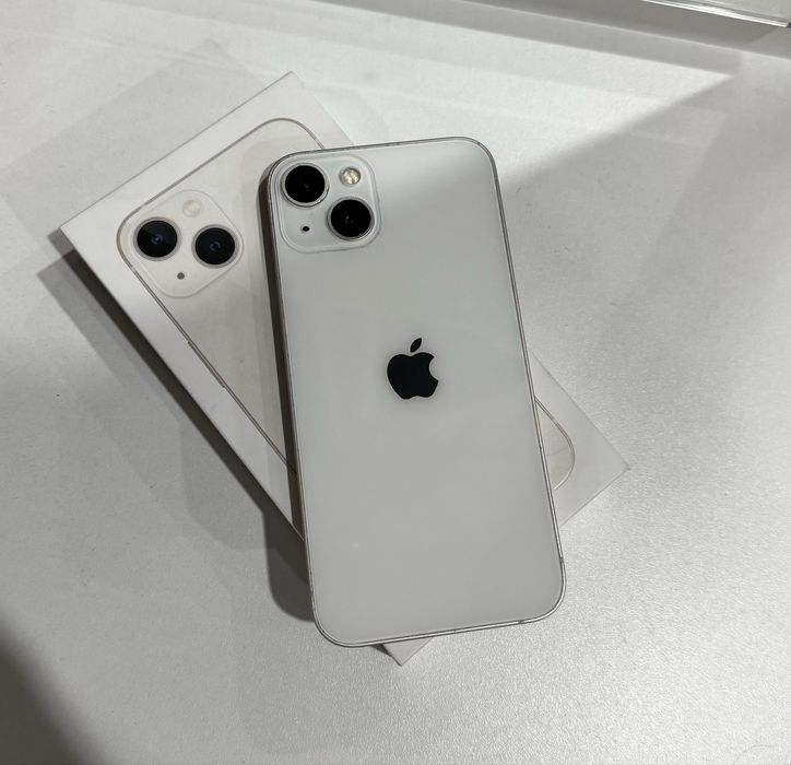 Продам iPhone 13, 128 GB, белый цвет
