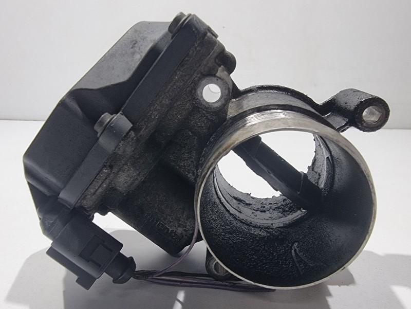 Clapeta acceleratie Volkswagen Passat B6 3C 03L128063E 2.0 tdi