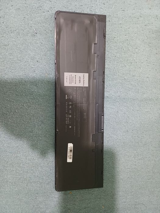 Baterie WD52H VFV59 pentru laptop Dell Latitude E7240 E7250 
Este in stare buna