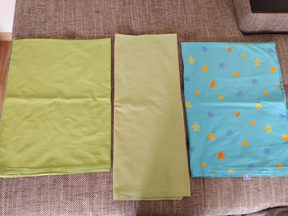 Детски чаршафи за кошара и непромокаеми долни чаршафи