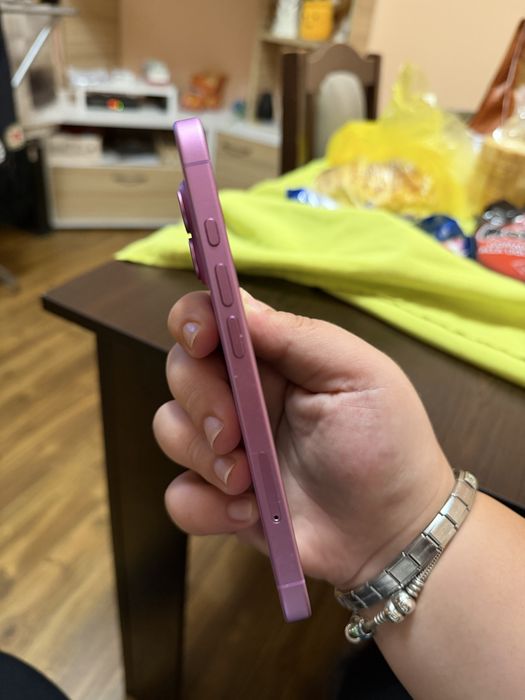 Iphone 16pink 512gb с гаранция