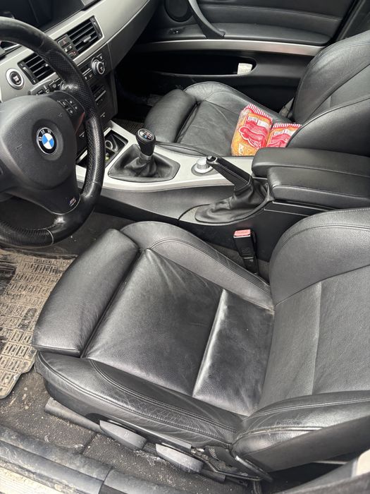 Vand s-au schimb cu tiguan